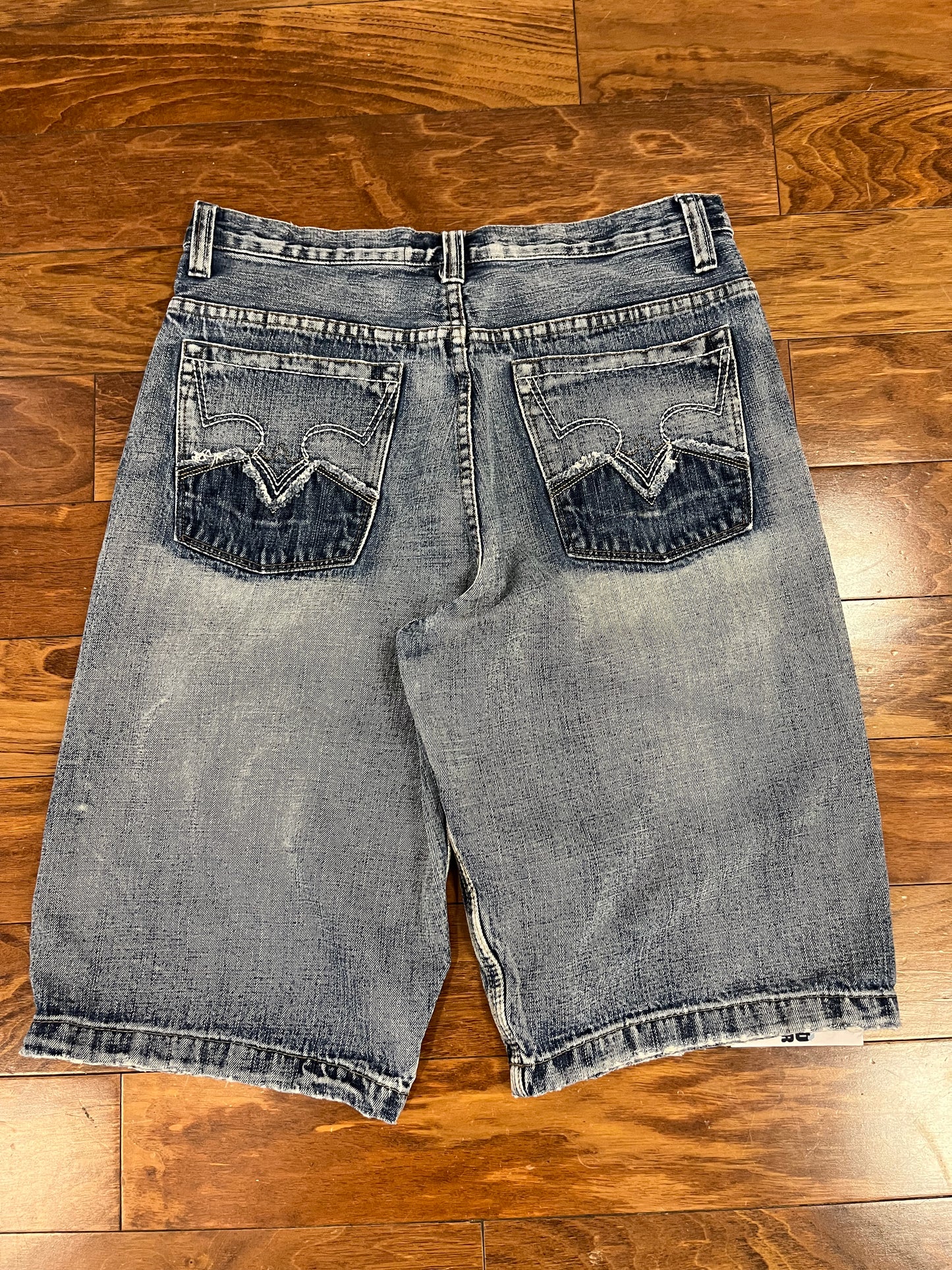 00s Route 66 Embroidered Baggy Jean Shorts (32)