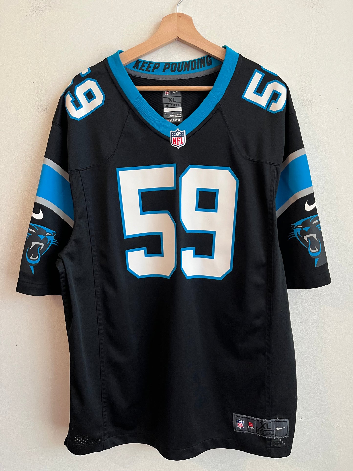 2016 Carolina Panthers Luke Kuechly Nike Black Jersey (XL)