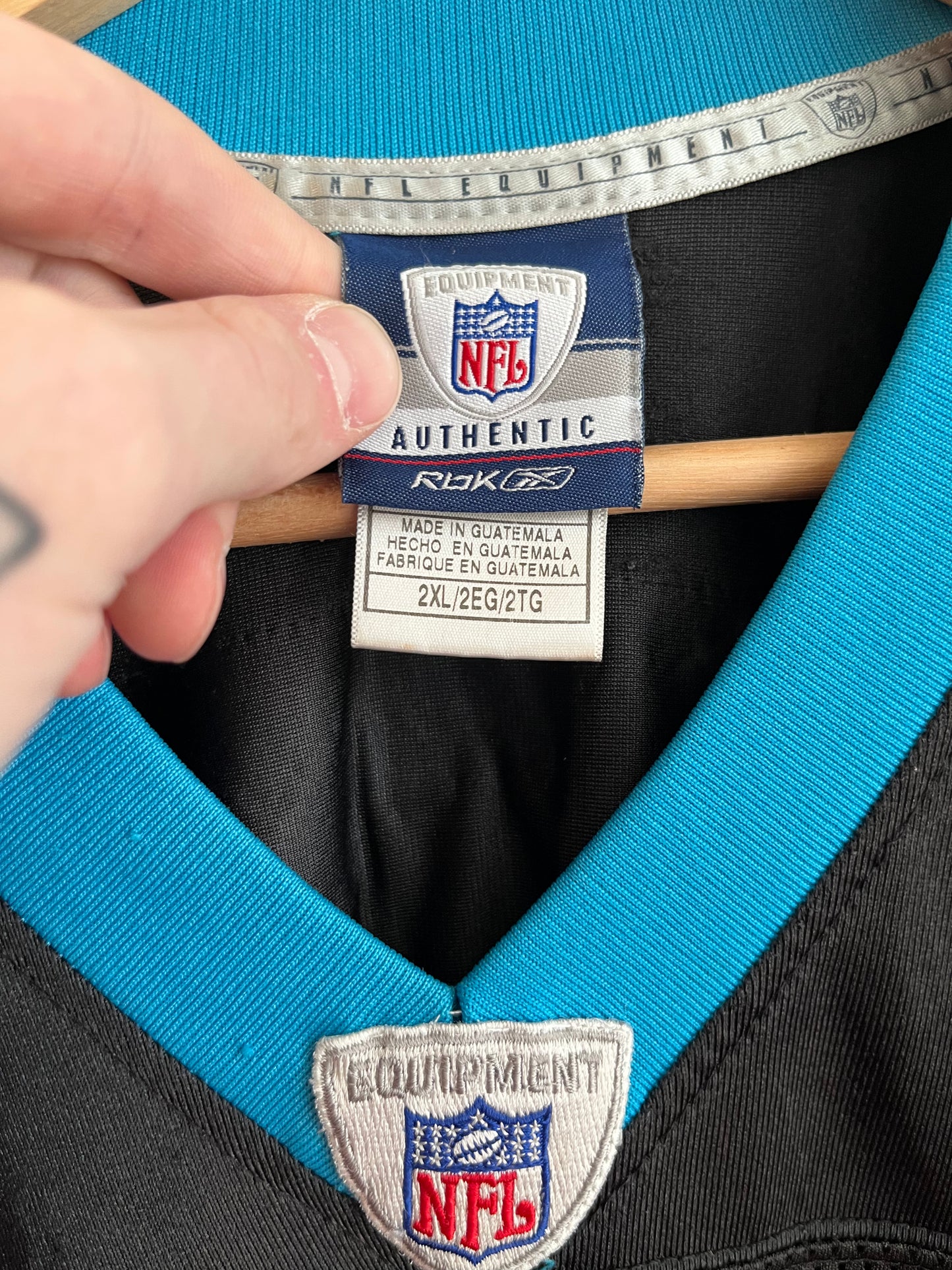 00s Carolina Panthers Jonathan Stewart Cracked Jersey (XXL)