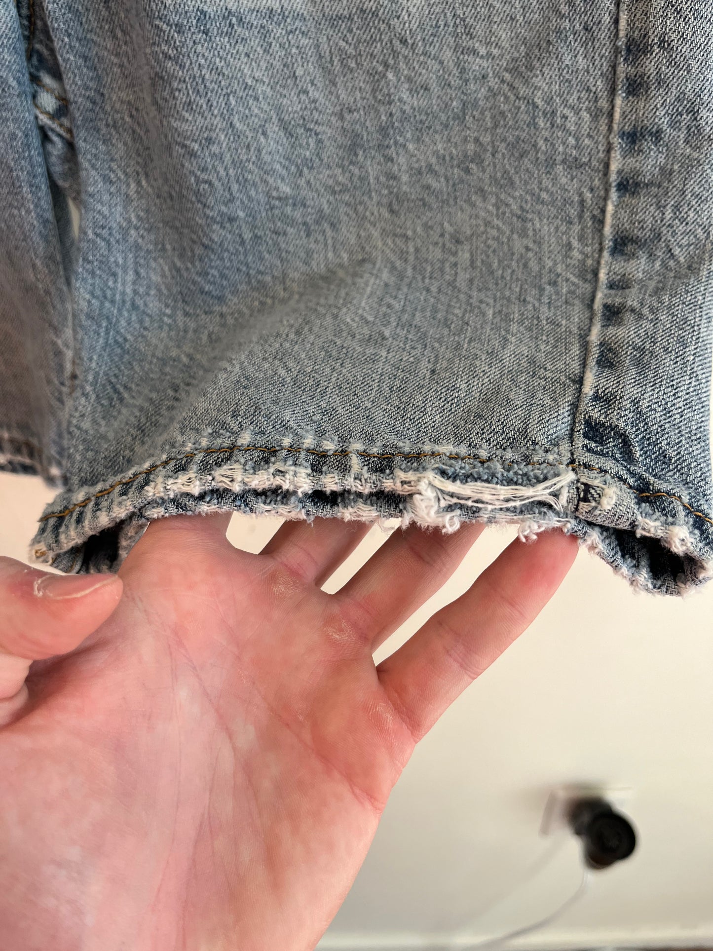 2006 Levi 505 Jean Shorts (29)