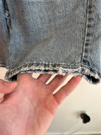 2006 Levi 505 Jean Shorts (29)