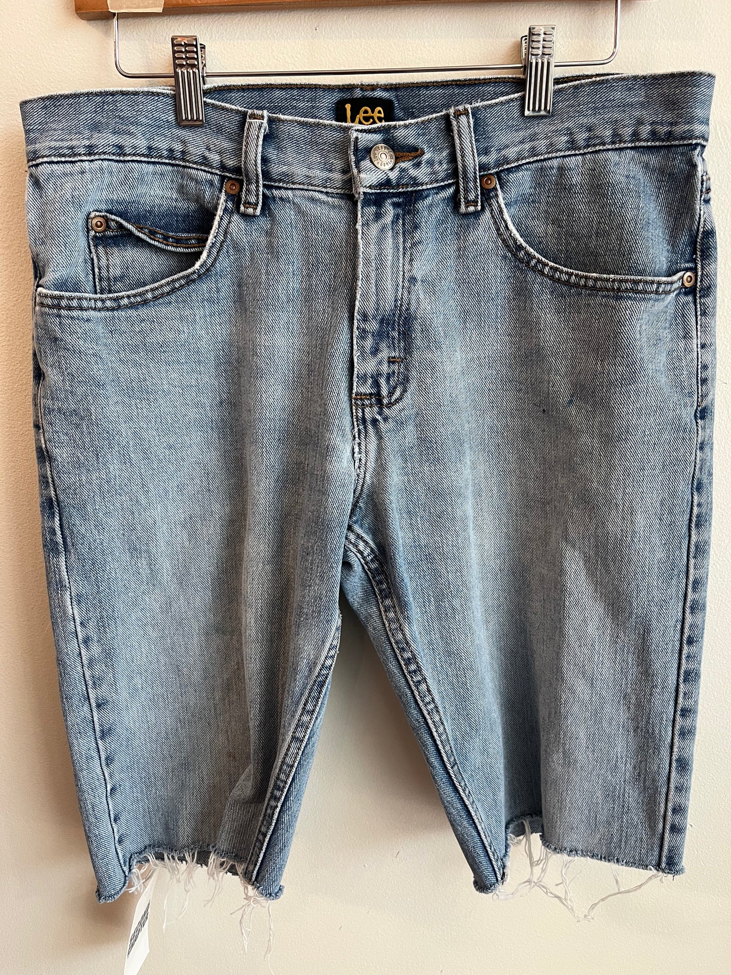 00s Lee Light Wash Faded Shorts (33)