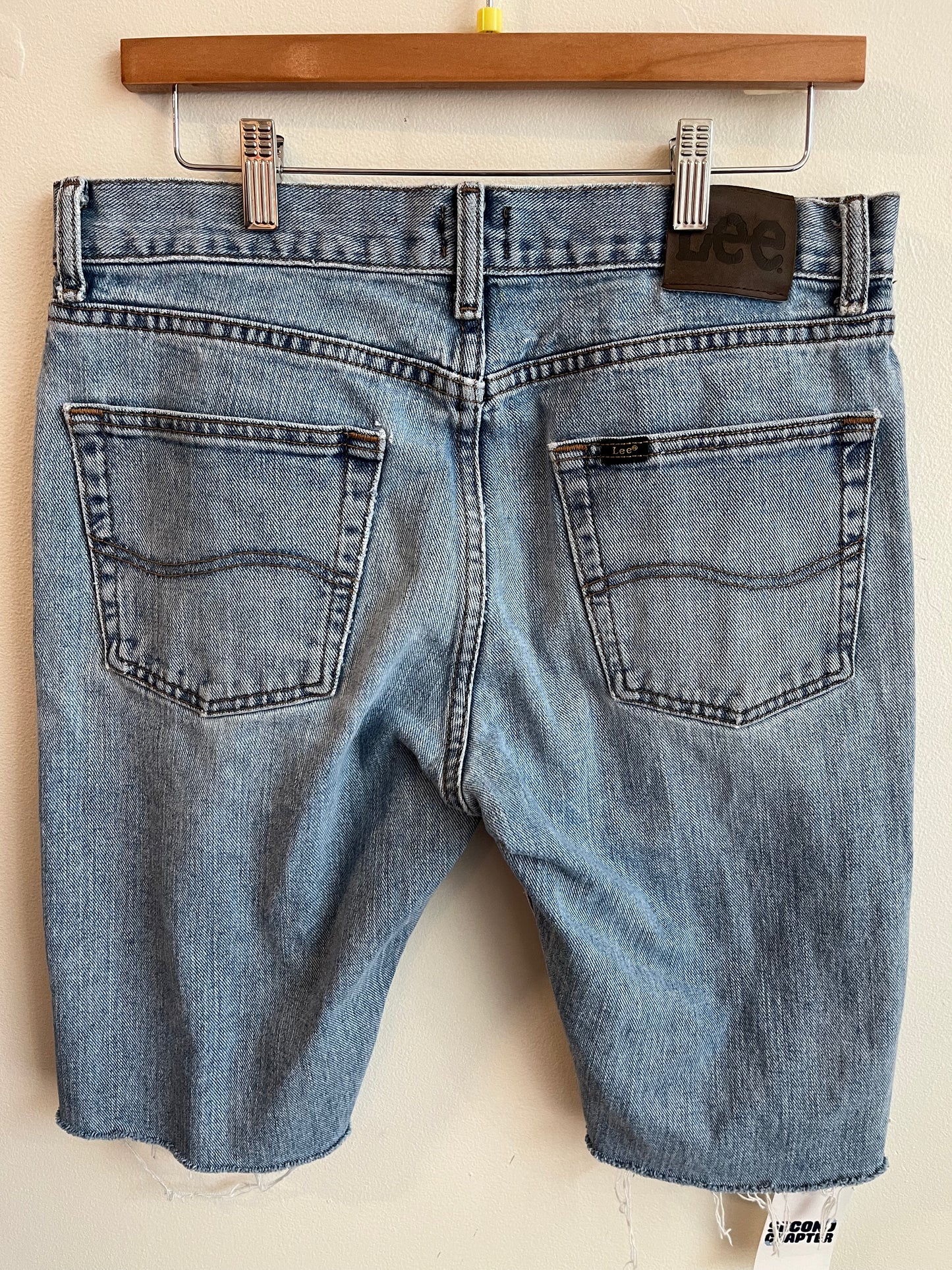 00s Lee Light Wash Faded Shorts (33)