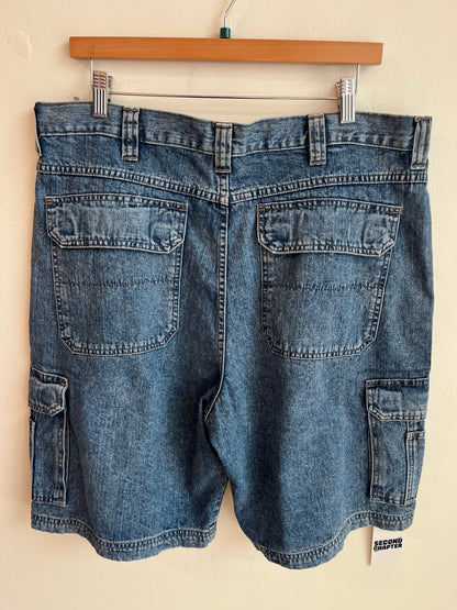00s Wrangler Cargo Shorts (36)