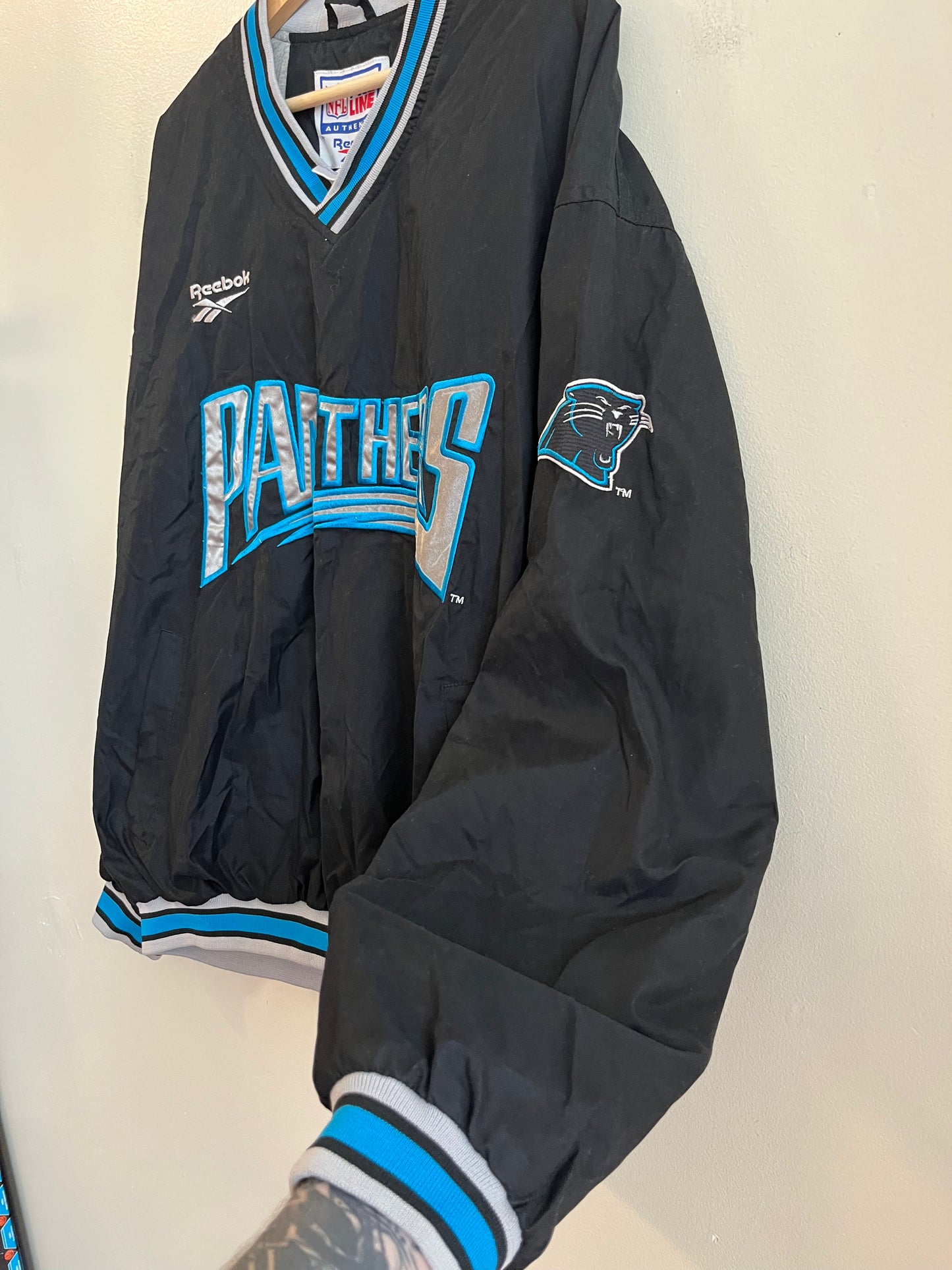 90s Carolina Panthers Embroidered Reebok Pro Line Windbreaker (L)