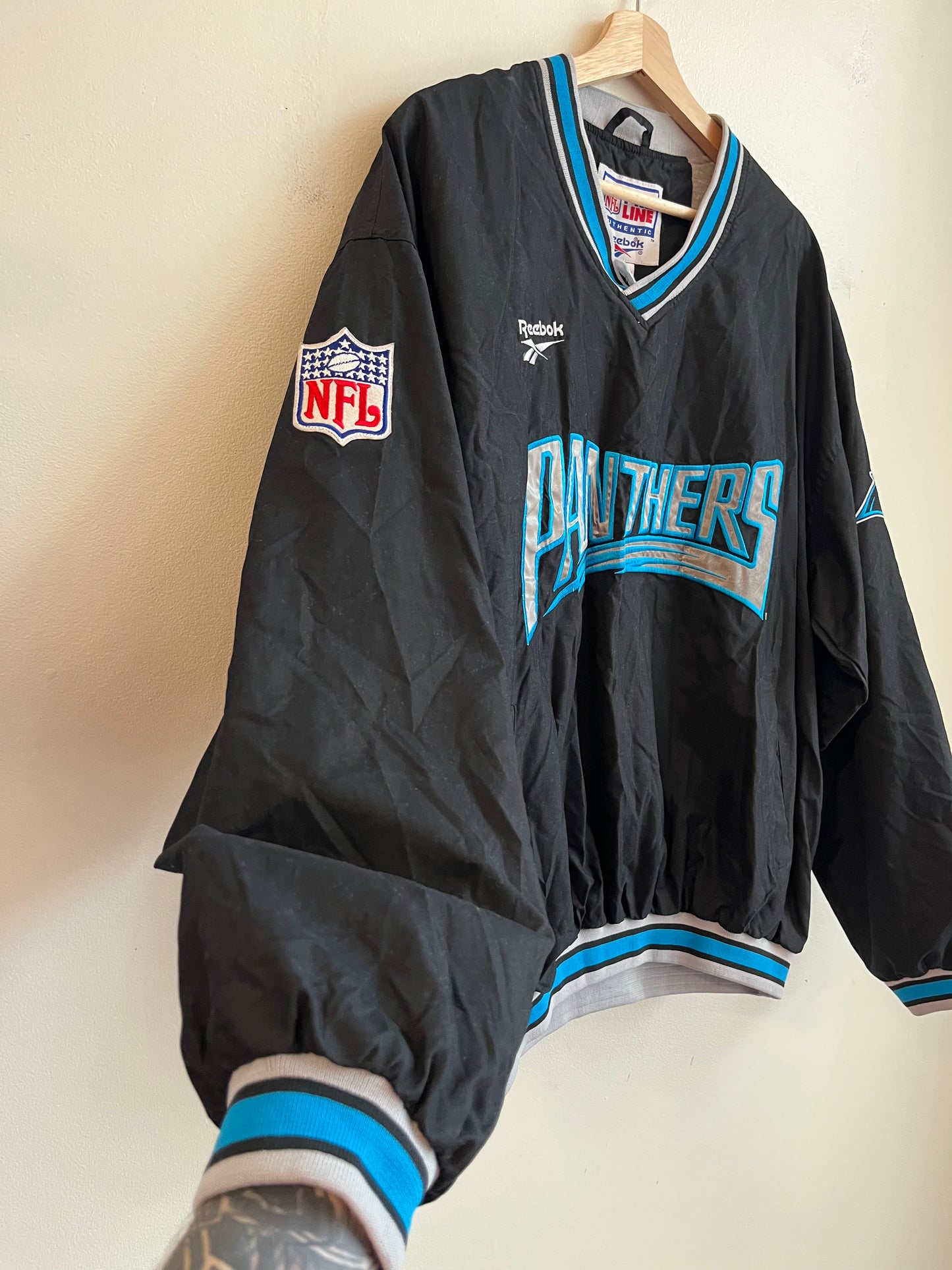 90s Carolina Panthers Embroidered Reebok Pro Line Windbreaker (L)