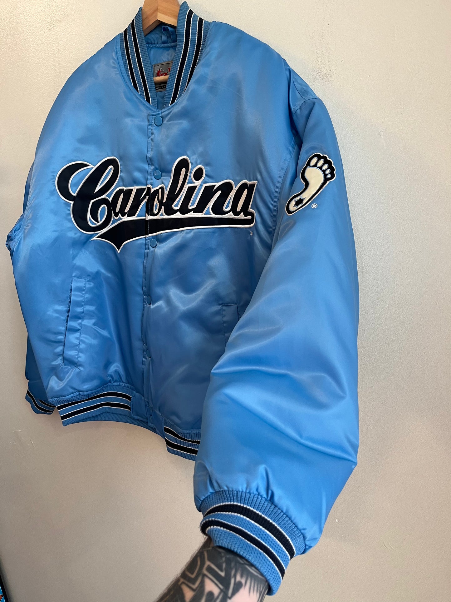 90s UNC University of North Carolina Tar Heels Satin Jacket (M)