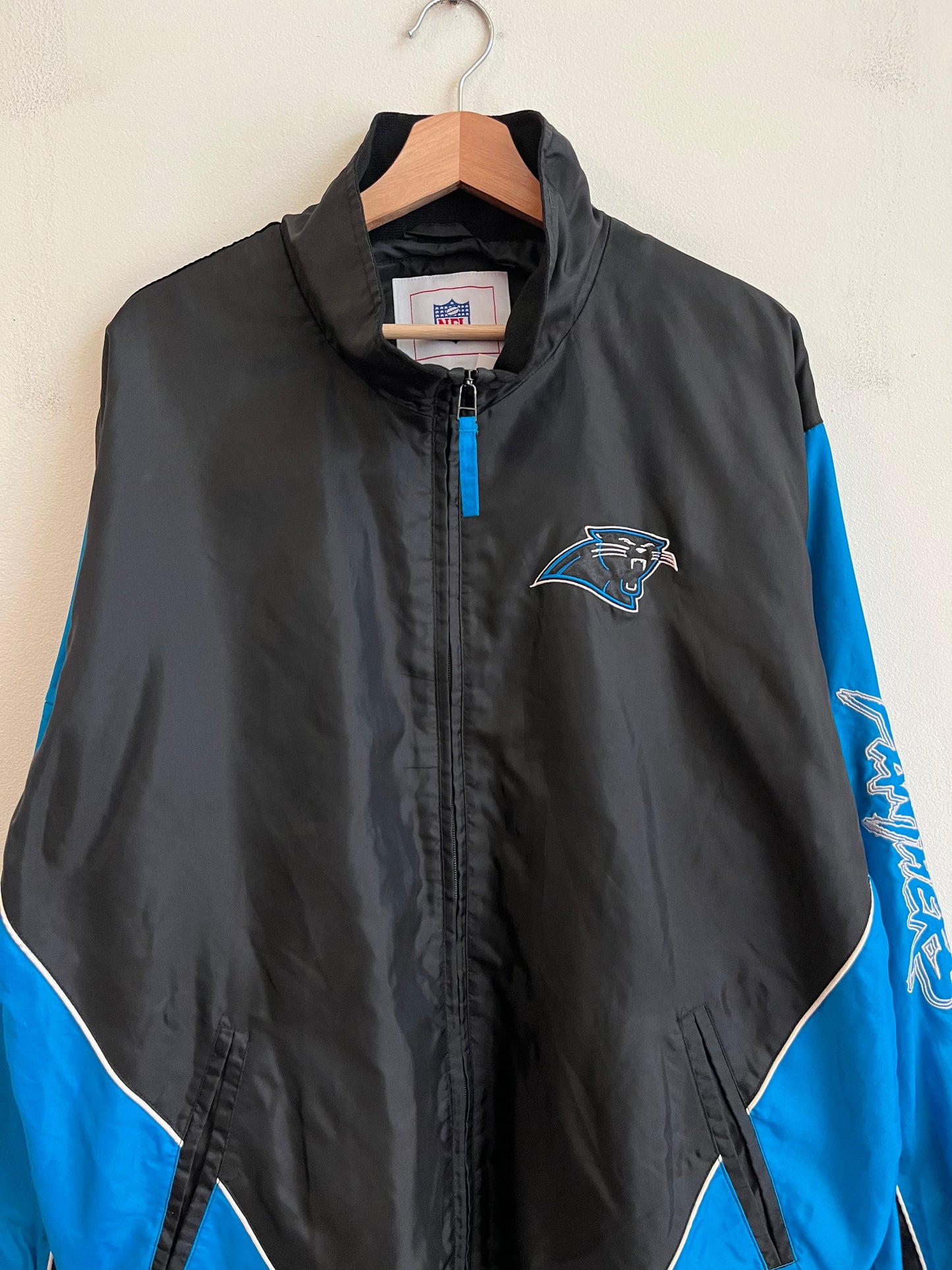 2010s Carolina Panthers NFL Cat Scratch Sleeve Windbreaker(L)
