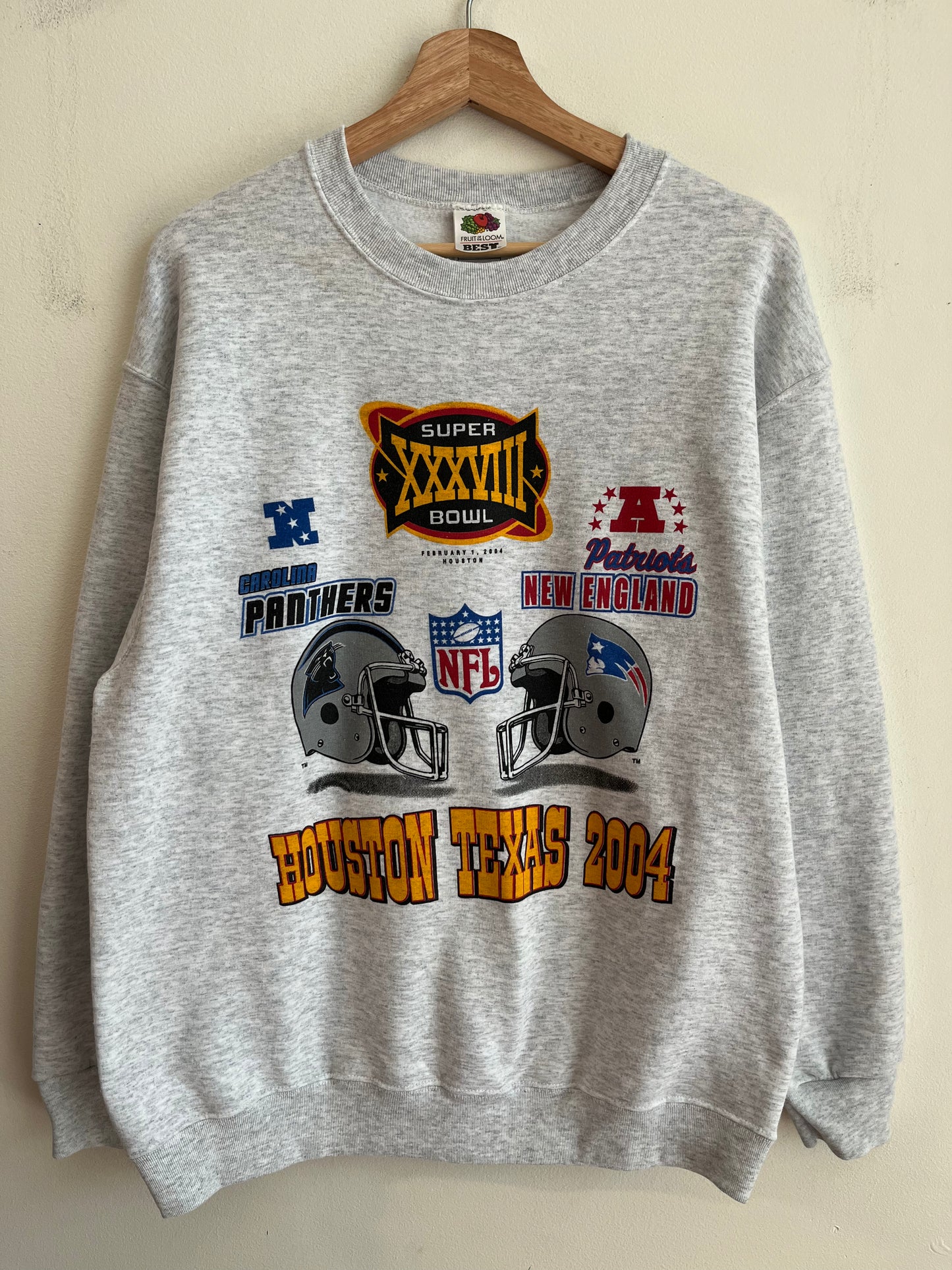 2004 Carolina Panthers vs New England Patriots Super Bowl Crewneck (L)