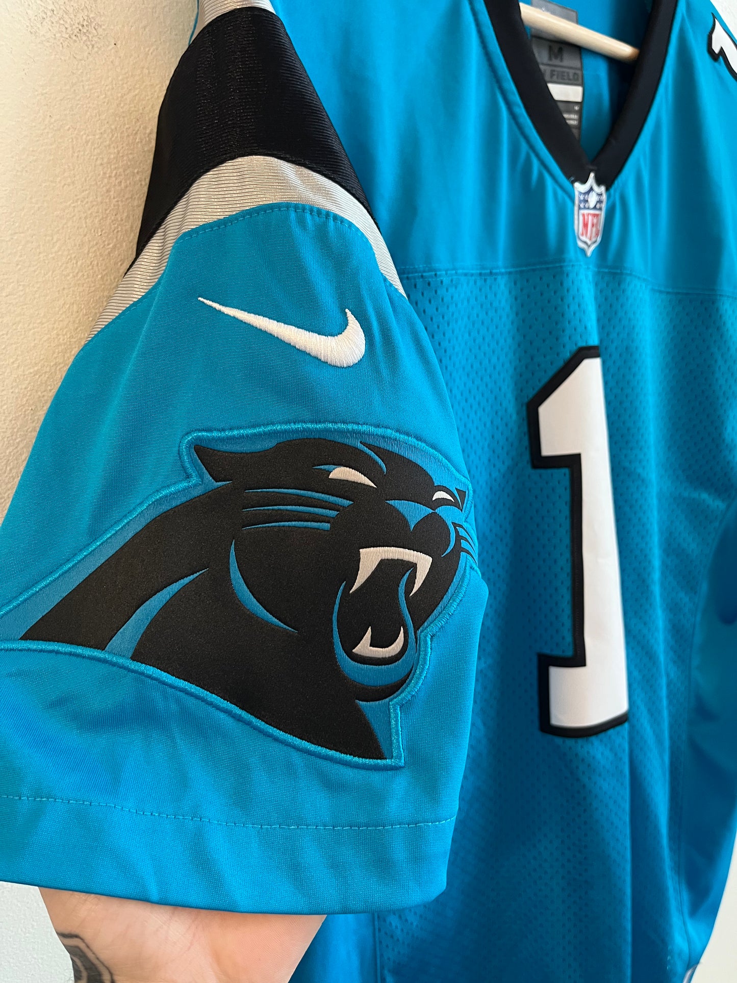 2017 Carolina Panthers Cam Newton Nike Stitched Blue Jersey (M)