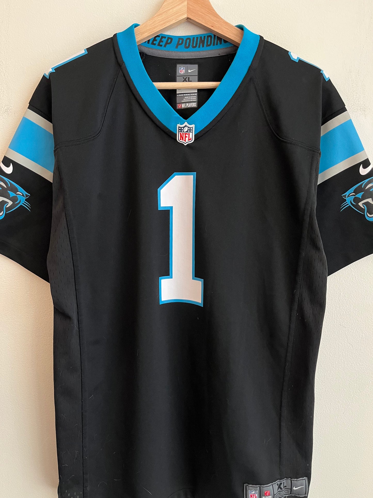 2018 Carolina Panthers Cam Newton Nike Home Jersey (Youth XL)