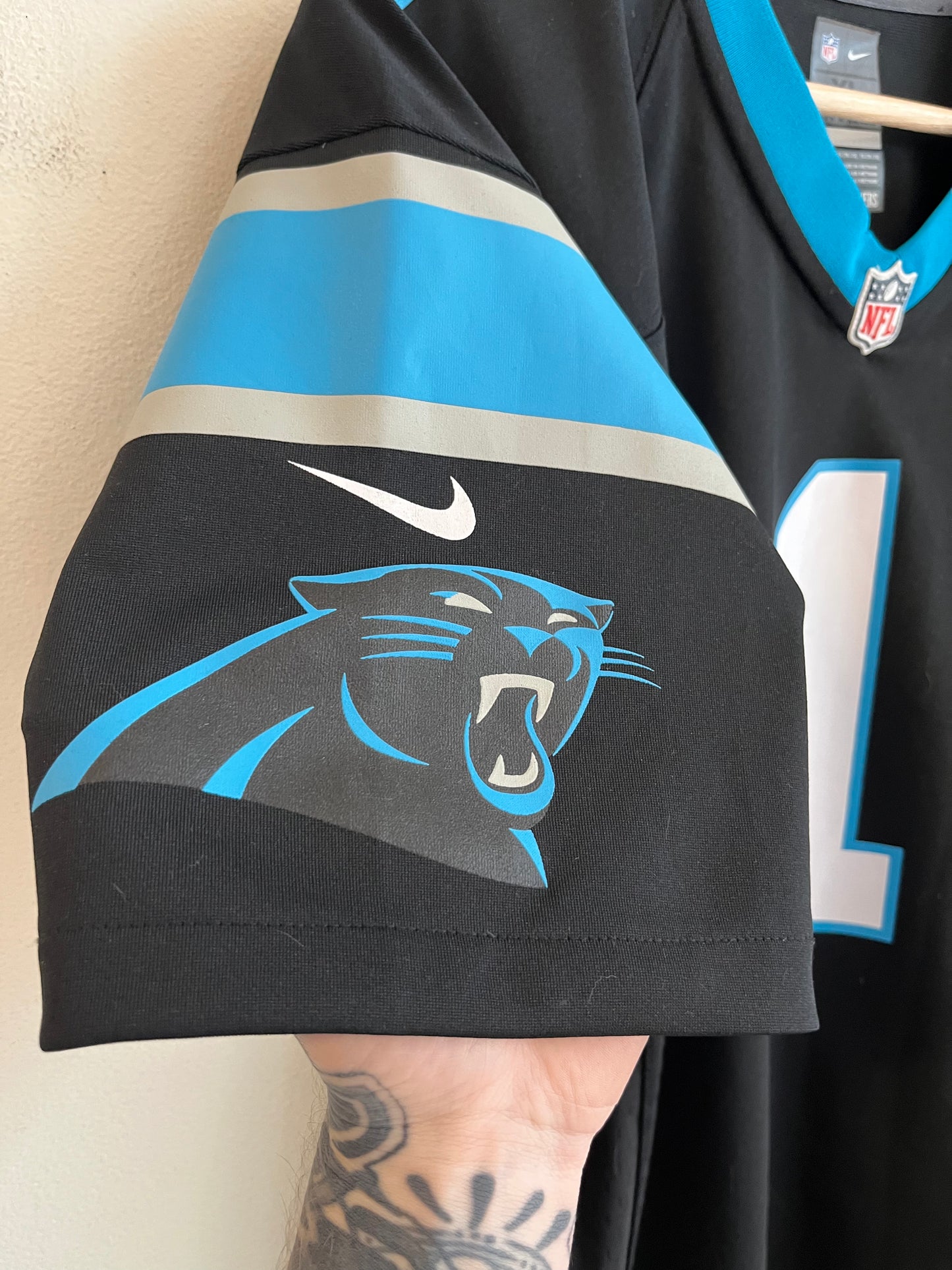 2018 Carolina Panthers Cam Newton Nike Home Jersey (Youth XL)