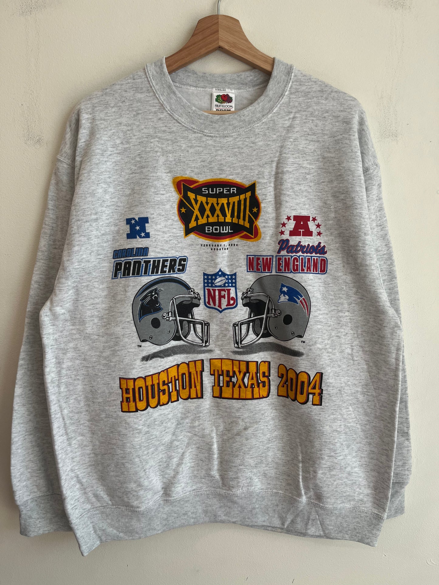 2004 Carolina Panthers v New England Patriots Super Bowl Crewneck (L)