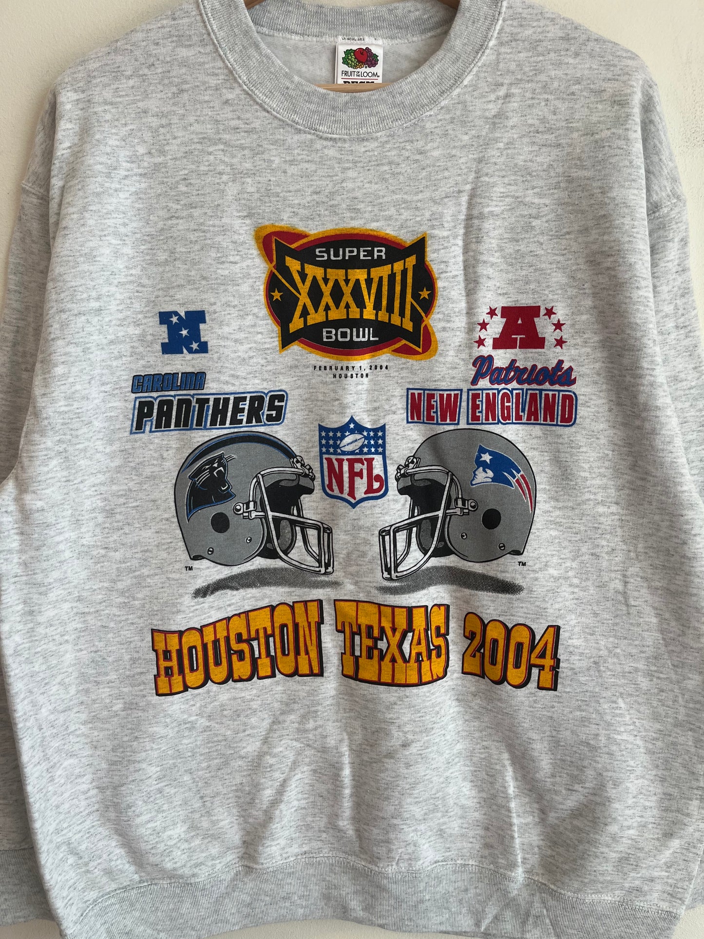 2004 Carolina Panthers v New England Patriots Super Bowl Crewneck (L)
