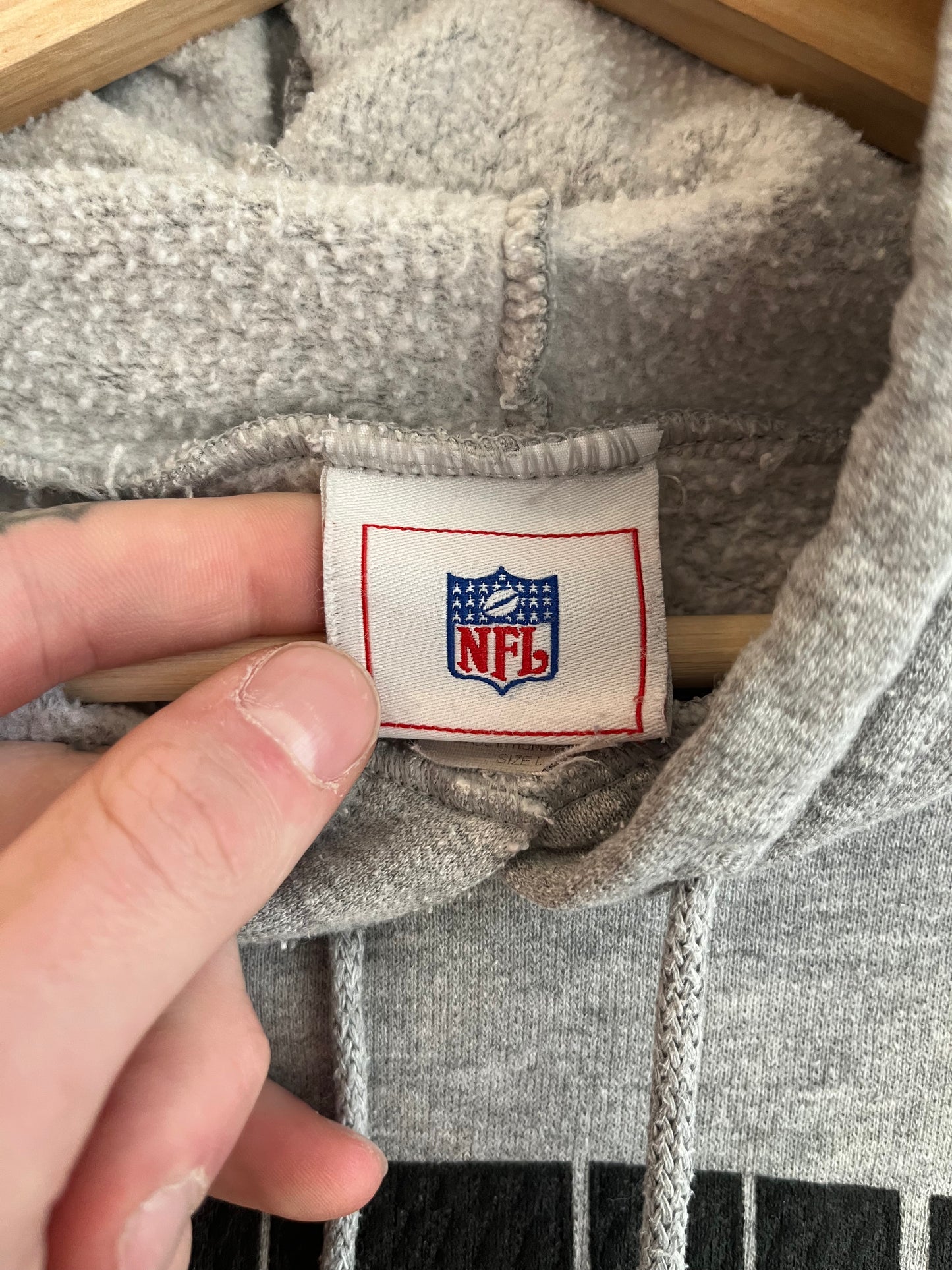 2004 Carolina Panthers Grey Spell Out NFL Hoodie (L)
