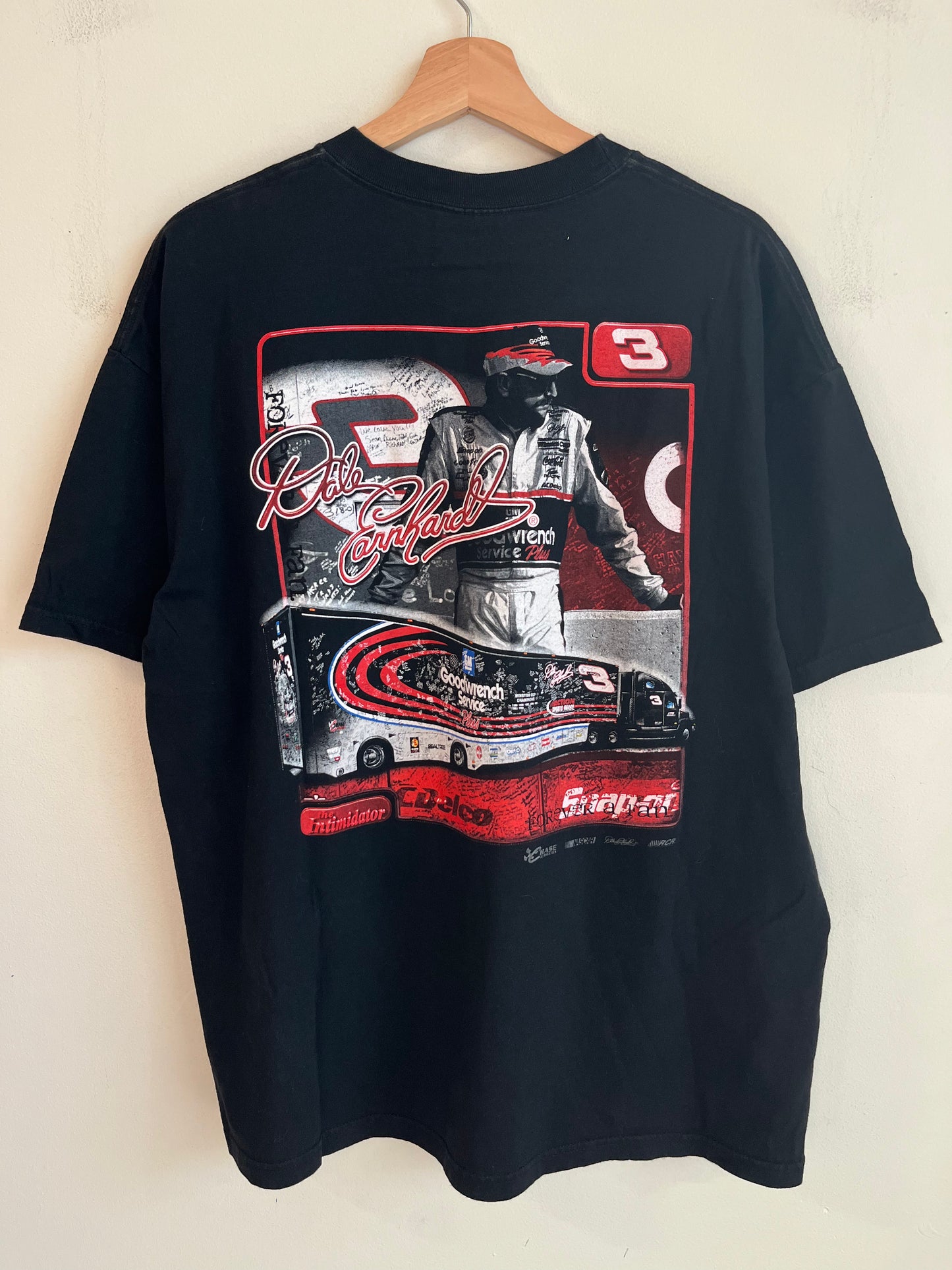 00s Dale Earnhardt Nascar "Forever The Man..." Black Tee (L)