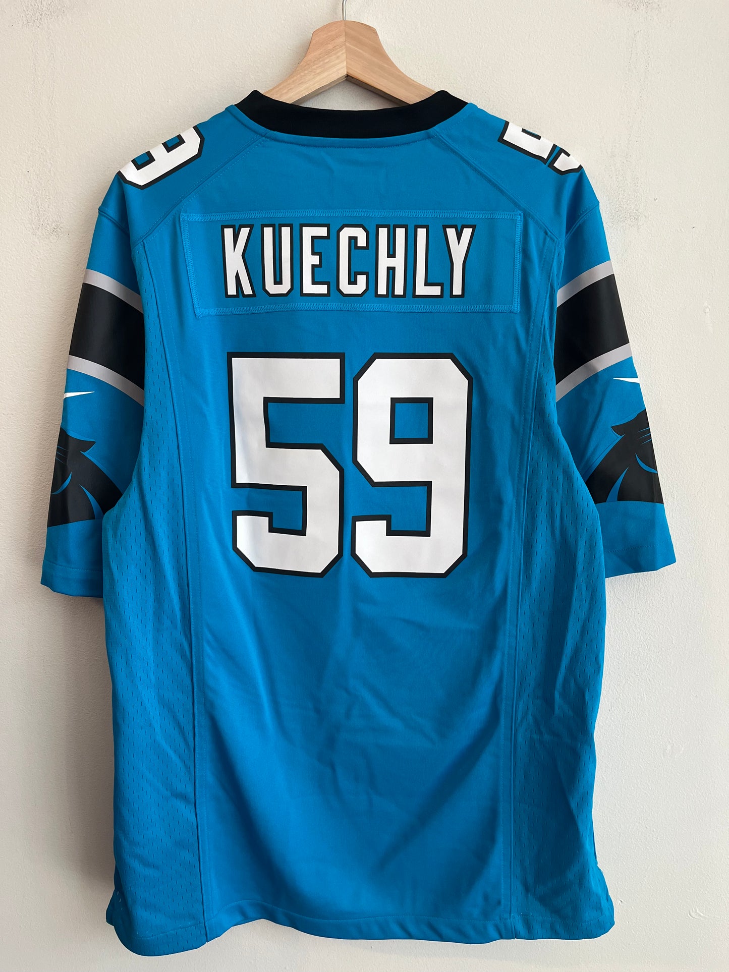 2010s Carolina Panthers Luke Keuchly Electric Blue Nike Jersey (M)