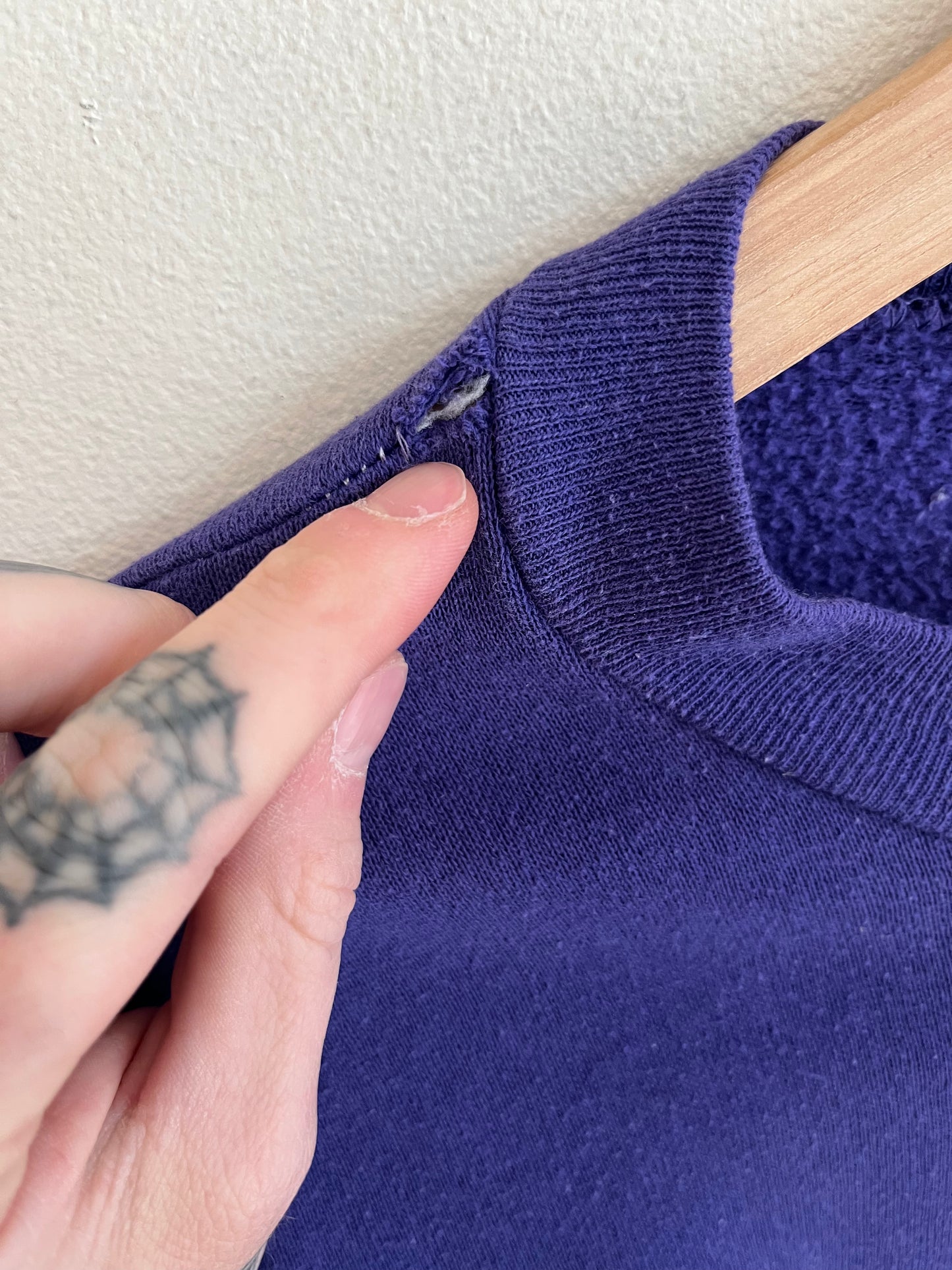 80s Charlotte Hornets Two Tone Nutmeg Crewneck (M)