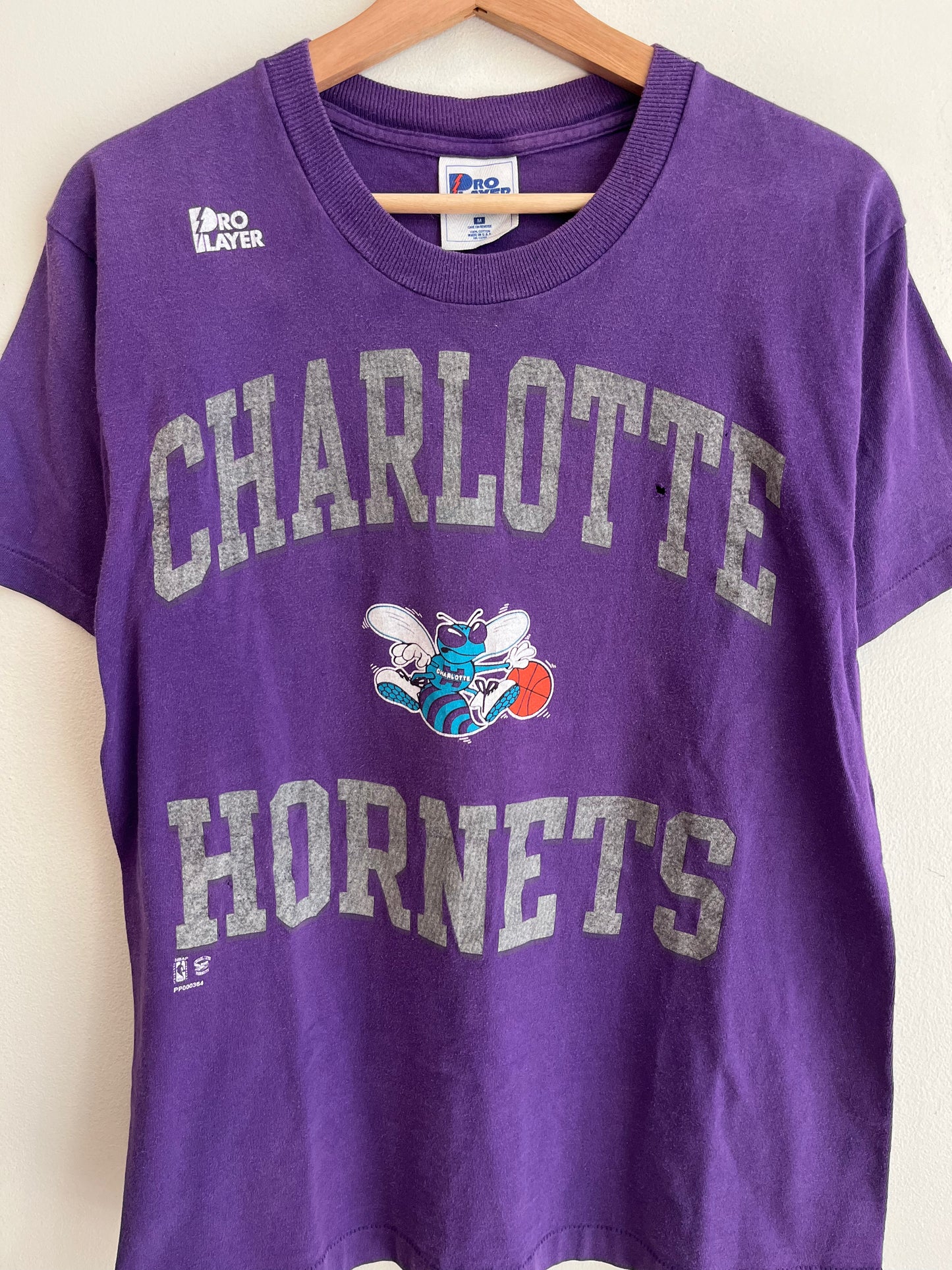90s Charlotte Hornets Pro Player Purple Tee (M)