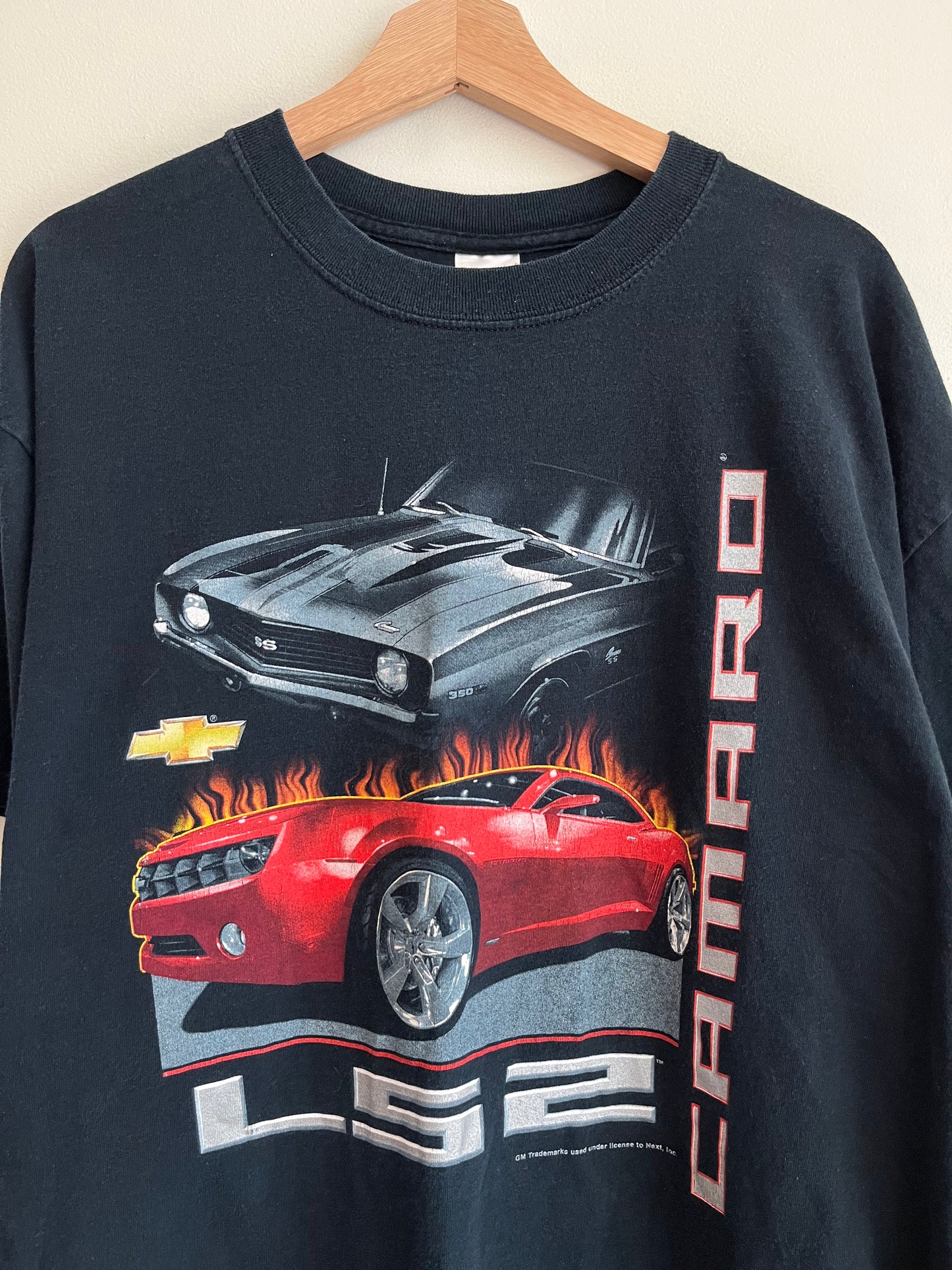 00s Chevrolet Camaro LS2 Car Tee (XL)
