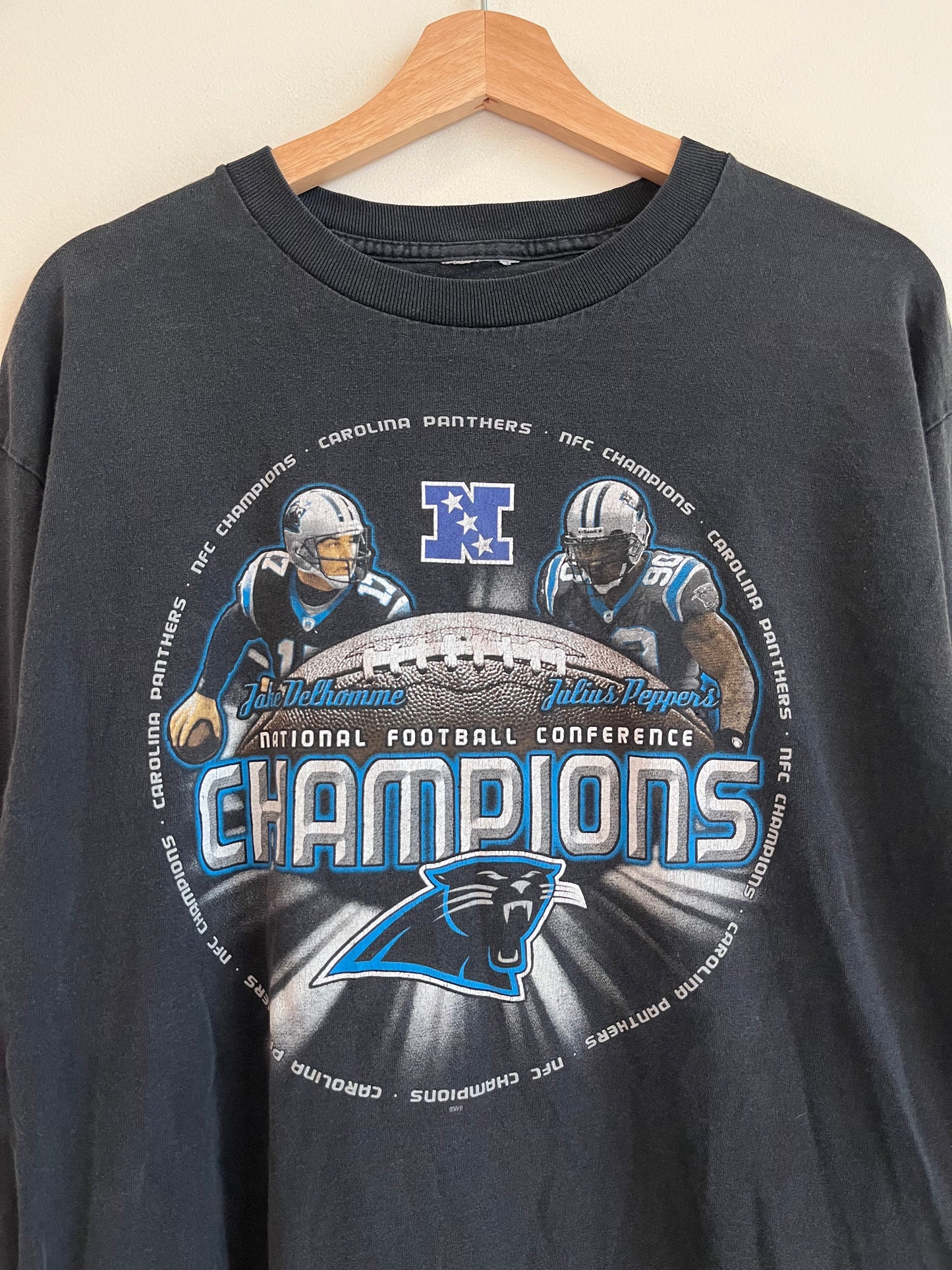 2003 Carolina Panthers Delhomme & Peppers Long Sleeve Shirt (L)