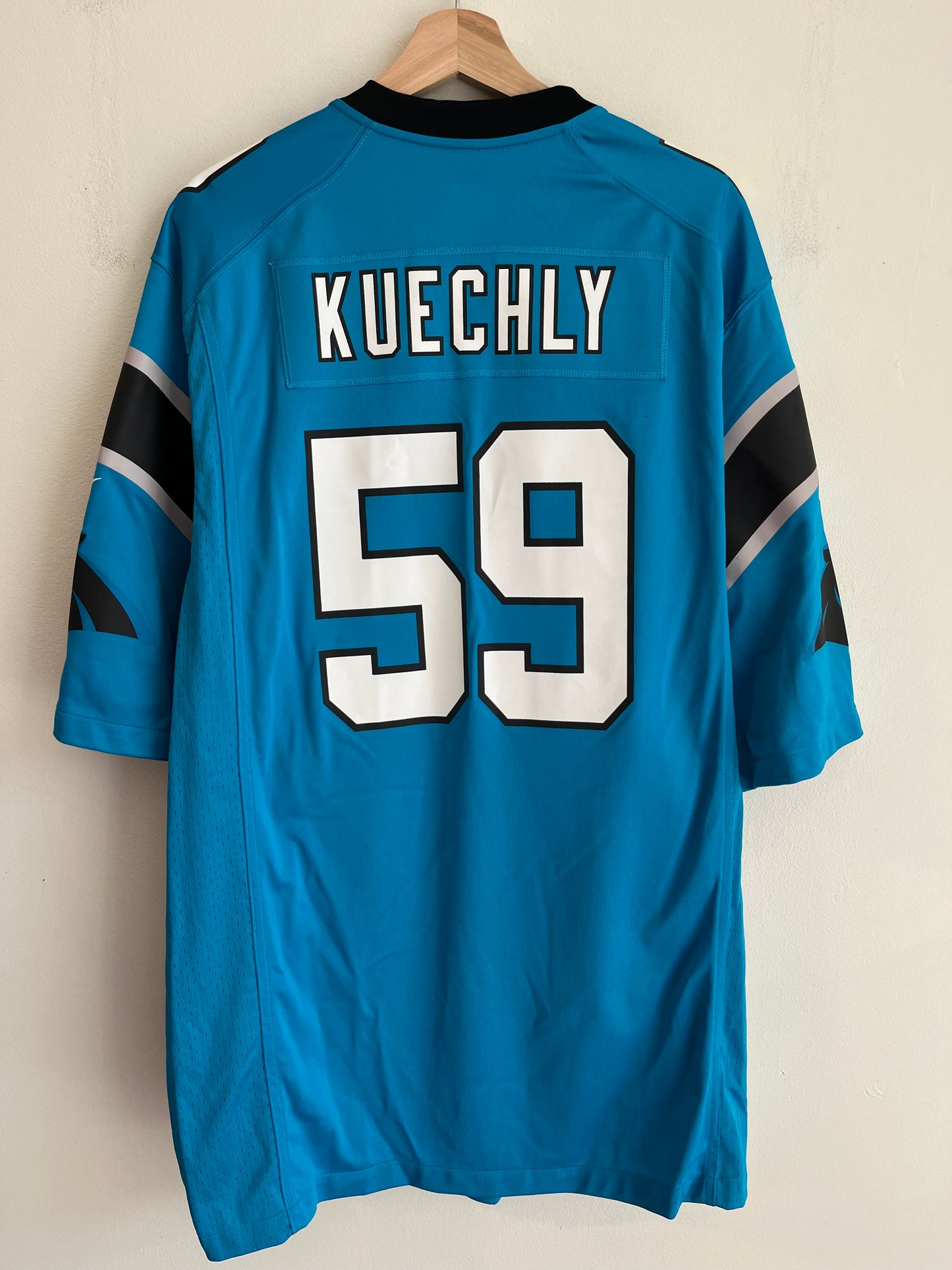 2010s Carolina Panthers Luke Kuechly Blue Nike Jersey (XXL)