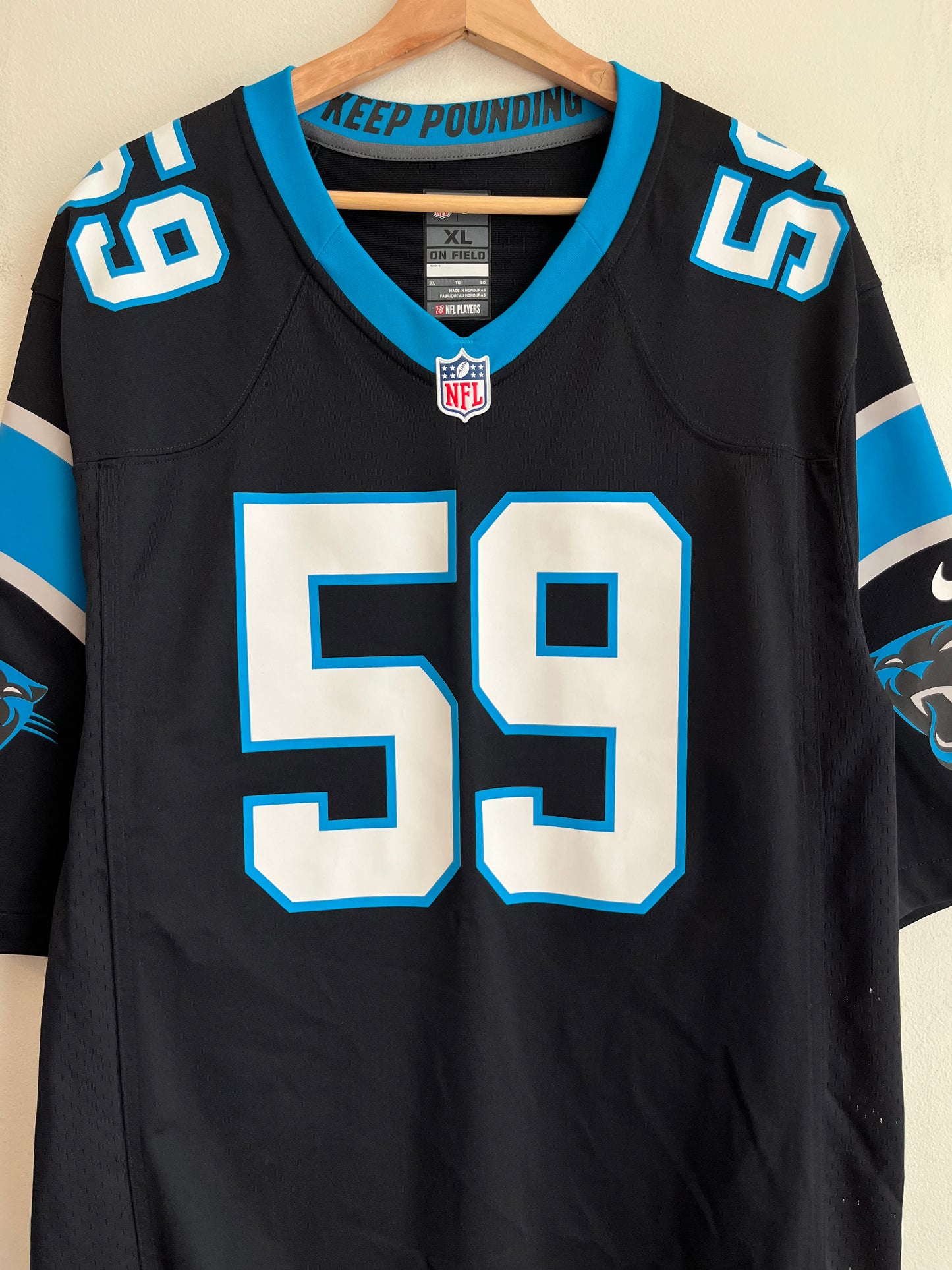 2010s Carolina Panthers Luke Kuechly Nike Home Jersey (XL)
