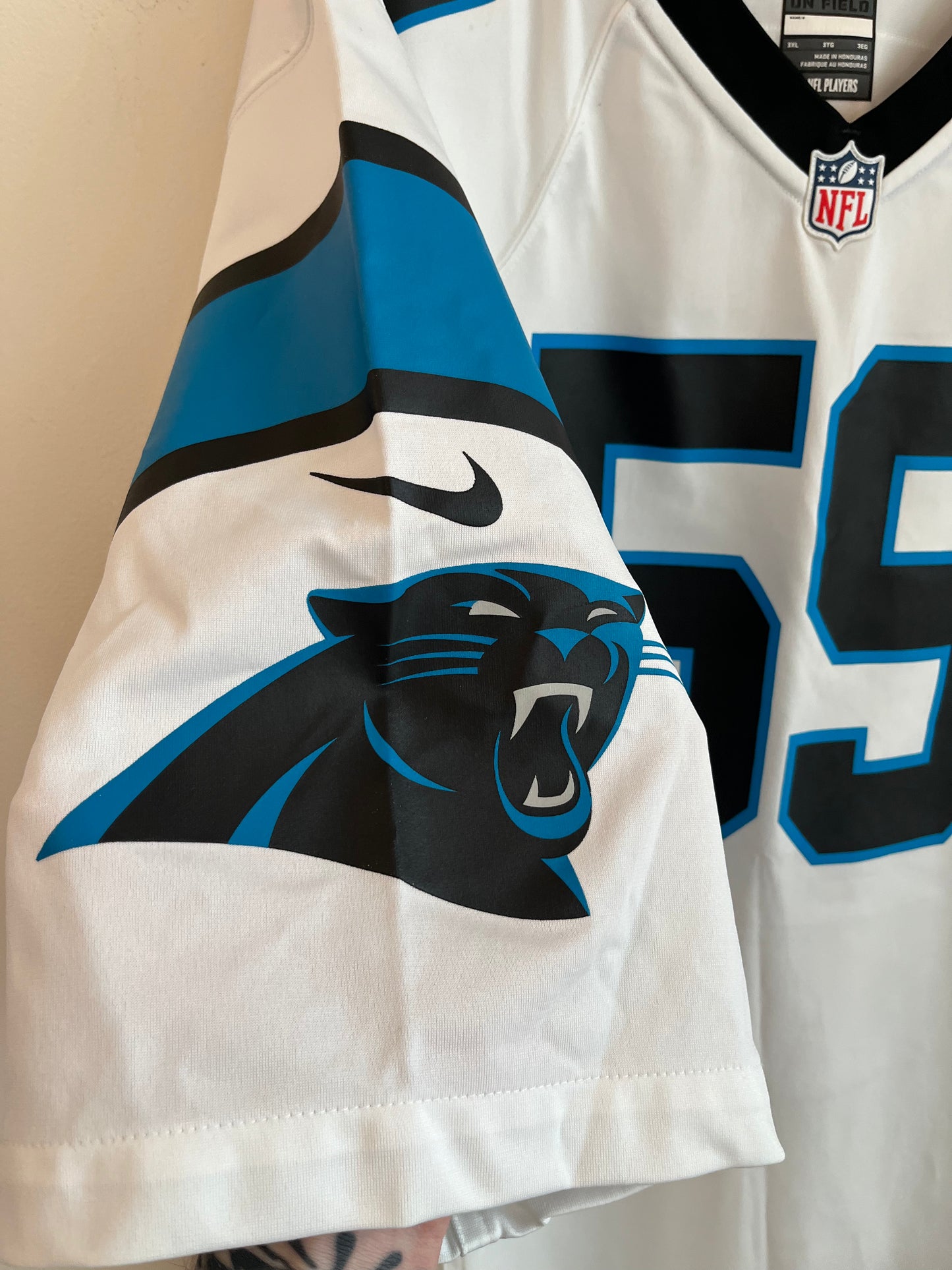 2010s Carolina Panthers Luke Kuechly Nike Away Jersey (XXXL)