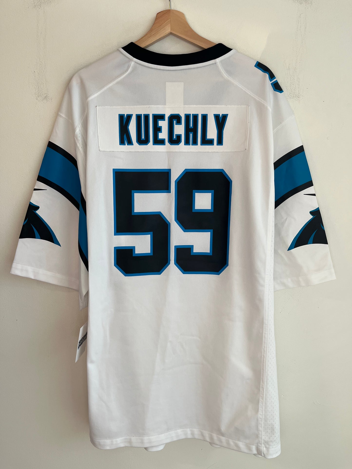 2010s Carolina Panthers Luke Kuechly Nike Away Jersey (XXXL)