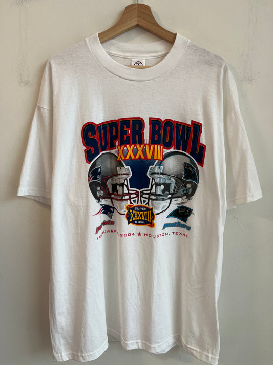 2004 Carolina Panthers vs New England Patriots White Super Bowl Tee (XL)
