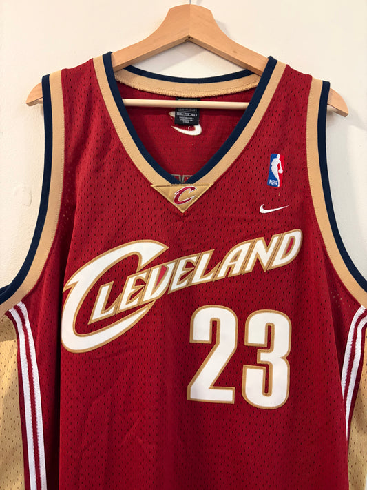 00s Cleveland Cavaliers Lebron James Stitched Nike Jersey (XXL)